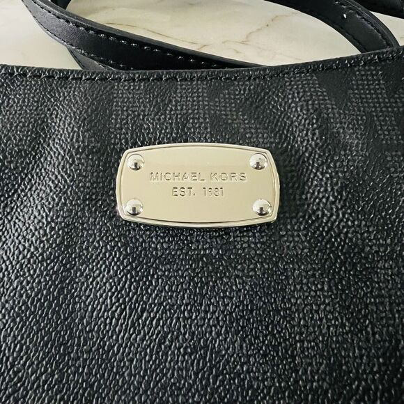 MICHAEL KORS Jet Set Travel Black Leather Large Messenger Crossbody Bag - Picture 3 of 10